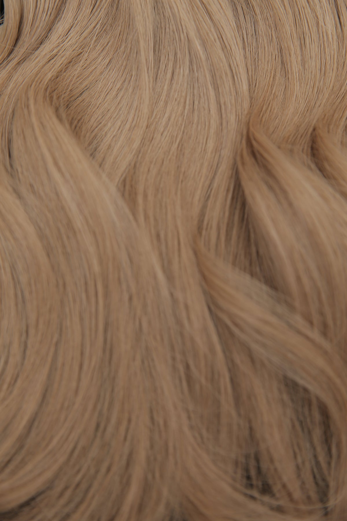 #16 Caramel Dark Blonde Machine Weft