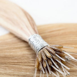 colour:#18/613 Ash Blonde Highlights