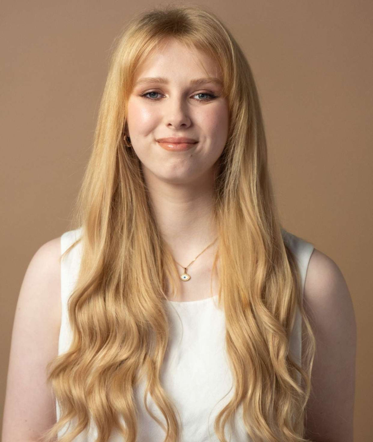 #23 Golden Blonde Ultra Seamless Tape In Hair Extensions